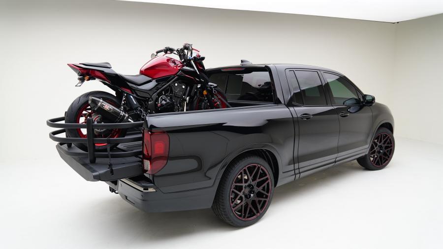  Honda Ridgeline by MAD Industries 2016 года  (фото 5 из 5)